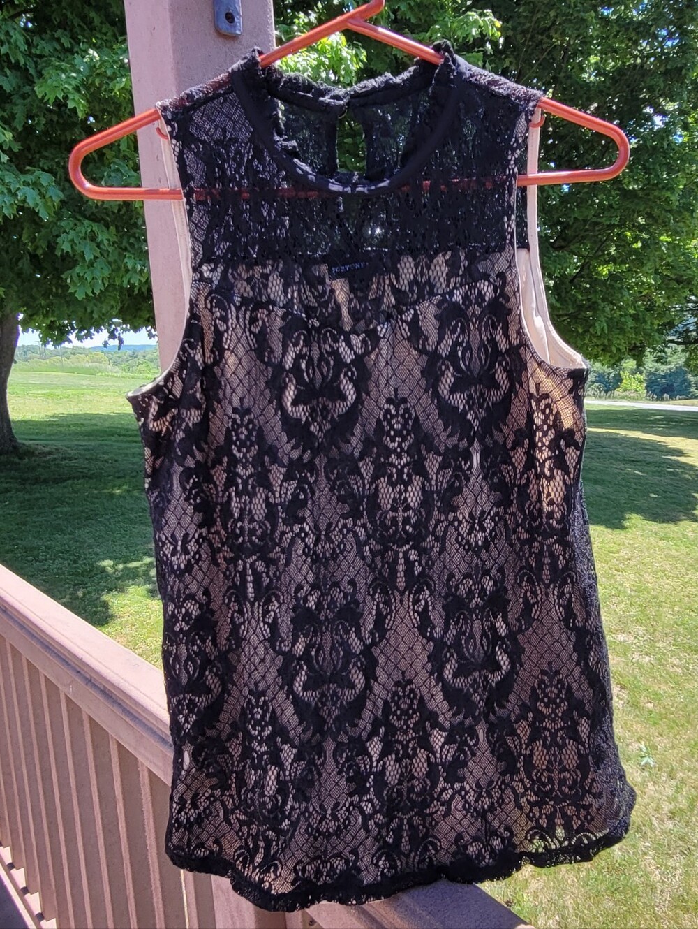 Fortune + Ivy Womens Black Damask Sleeveless Lace Sheer Beige Lined Top L